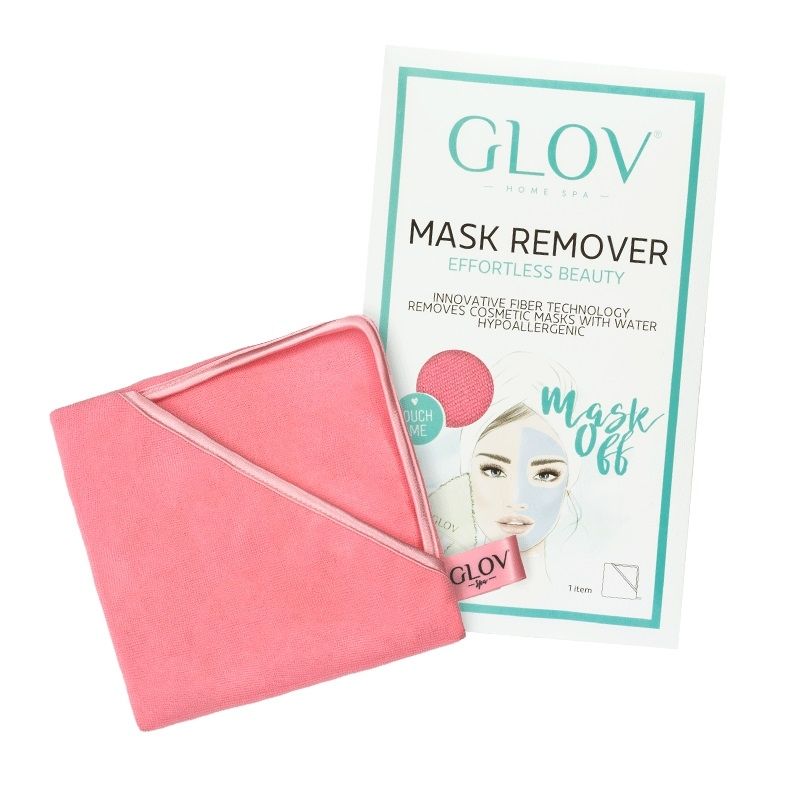 GLOV Mask Remover Set: Rosa Tuch und Verpackung mit Produktinformationen.