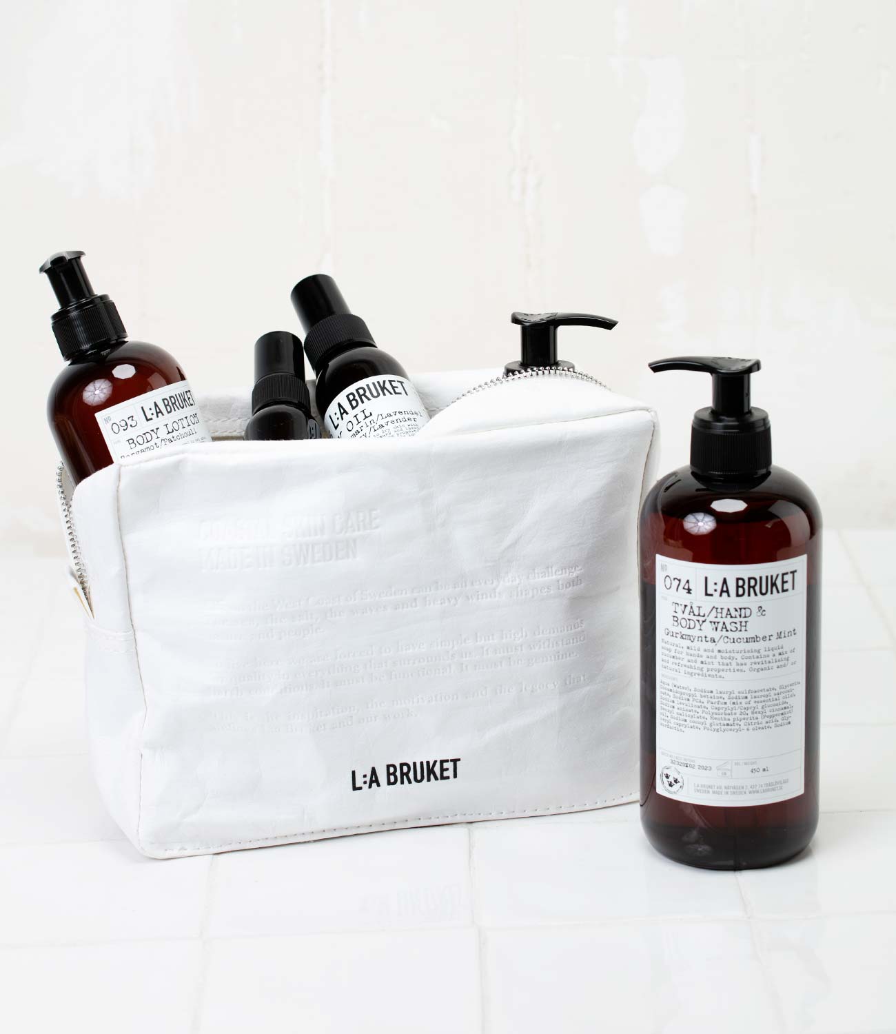 la-bruket-toilet-bag-body-wash-ambiance
