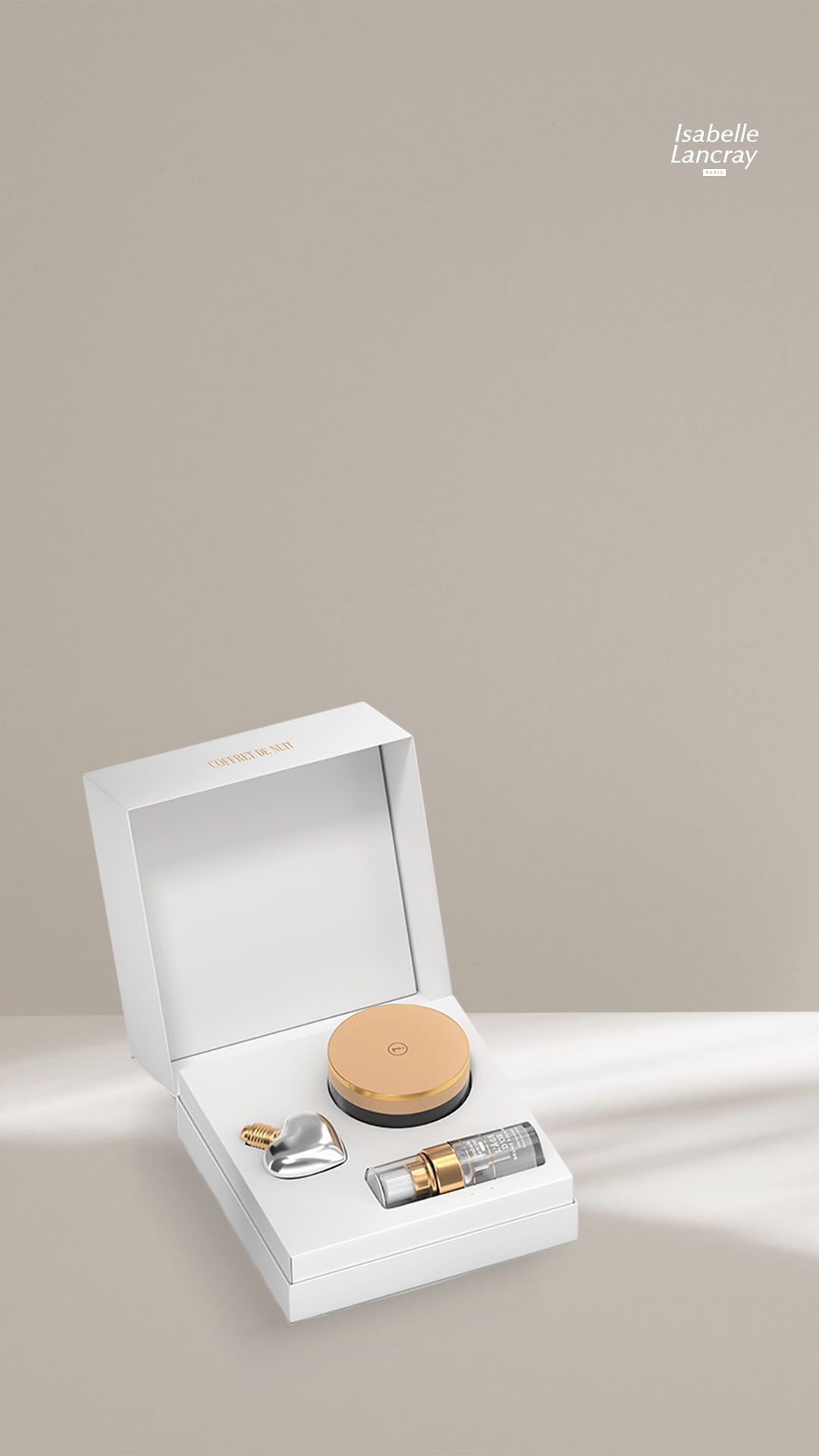 f8e2d0bf-8a3a-4210-9ead-c729c238dde5 L'AGE D'OR Cofre de Noche (Edith)